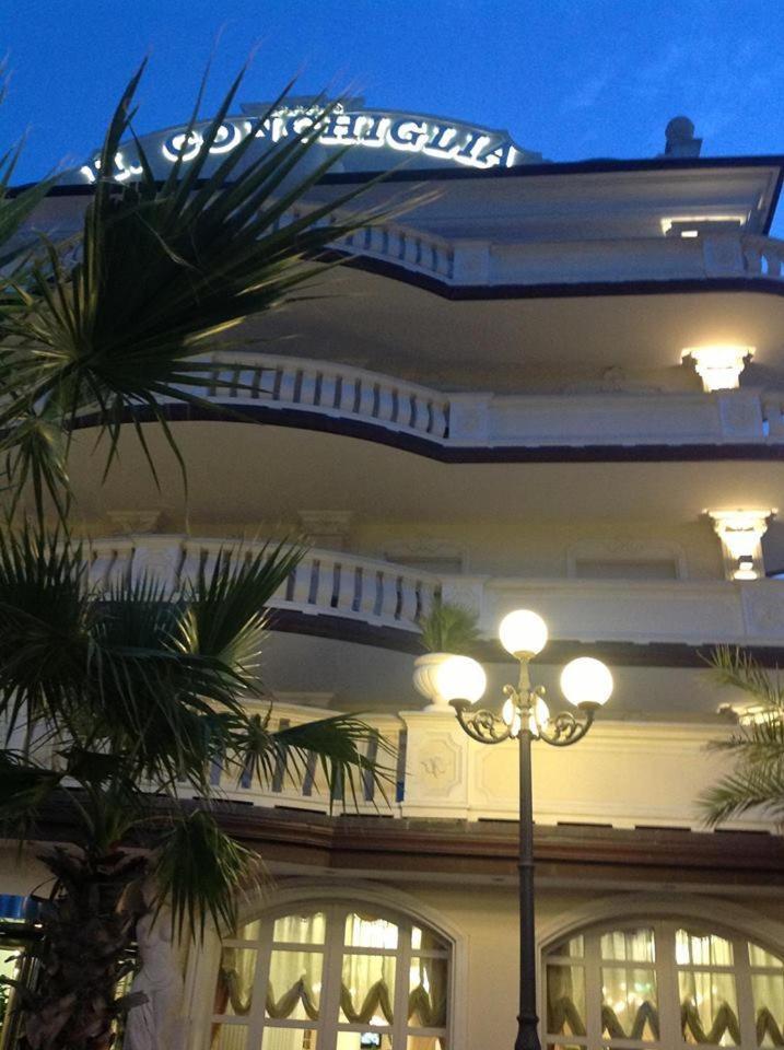 Hotel Conchiglia Cervia Exterior foto